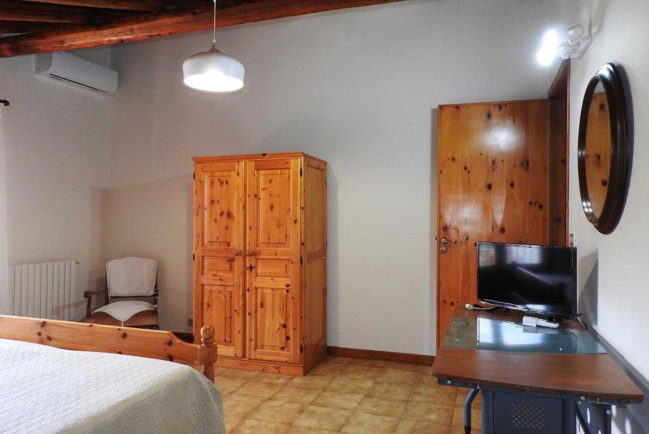 Mansarda Sul Mare Dei Ciclopi Apartment Aci Trezza Bagian luar foto